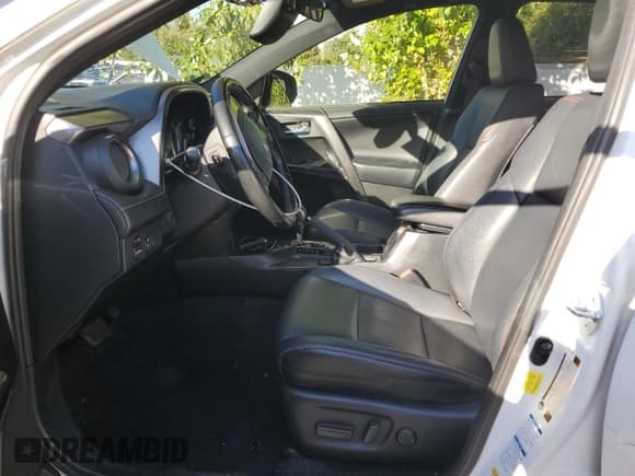 ✅ 2018 Toyota RAV4 Hybrid SE • VIN: JTMJJREV8JD167632 • Lot: 81094075. Listed on Copart with 105,449 mi. Free auction sales archive from the USA and detailed vehicle history report at DreamBid. Image 7.