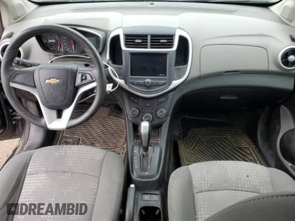 2020 Chevrolet Sonic LS с VIN 1G1JB5SB3L4122240, выставлен на аукционе Copart как лот 58172845 с пробегом 102 858 миль миль и На запчасти • Non repairable. История ставок и продаж доступна на DreamBid. Изображение 8.