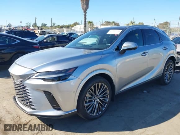 ✅ 2024 Lexus RX 350 Premium Plus • VIN: 2T2BAMCA3RC056921 • Lot: 43530590. Wystawiony na IAAI z przebiegiem 21 887 mil. Bezpłatny archiwum sprzedaży aukcyjnych z USA i szczegółowy raport historii pojazdu na DreamBid. Zdjęcie 2.