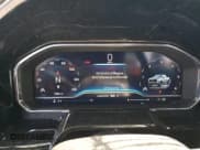 ✅ 2024 Chevrolet Silverado 1500 LT Trail Boss • VIN: 3GCUDFEL3RG393481 • Lot: 70498805. Wystawiony na Copart z przebiegiem 7 384 mil. Bezpłatny archiwum sprzedaży aukcyjnych z USA i szczegółowy raport historii pojazdu na DreamBid. Zdjęcie 9.