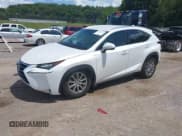 ✅ 2016 Lexus NX 200t • VIN: JTJYARBZXG2049041 • Lot: 42765277. Wystawiony na IAAI z przebiegiem 125 245 mil. Bezpłatny archiwum sprzedaży aukcyjnych z USA i szczegółowy raport historii pojazdu na DreamBid. Zdjęcie 17.