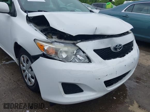 ✅ 2010 Toyota Corolla • VIN: 2T1BU4EE2AC386680 • Lot: 42331143. Listed on IAAI with 172,624 mi. Free auction sales archive from the USA and detailed vehicle history report at DreamBid. Image 6.
