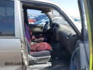 ✅ 2001 Isuzu Trooper S • VIN: JACDS58X717J02087 • Lot: 41995938. Listed on IAAI with 206,818 mi. Free auction sales archive from the USA and detailed vehicle history report at DreamBid. Image 5.