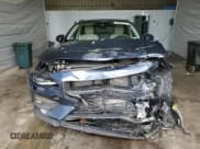 ✅ 2022 Volvo V60 • VIN: YV4102WK1N2092446 • Lot: 59928515. Wystawiony na Copart z przebiegiem 24 451 mil. Bezpłatny archiwum sprzedaży aukcyjnych z USA i szczegółowy raport historii pojazdu na DreamBid. Zdjęcie 5.