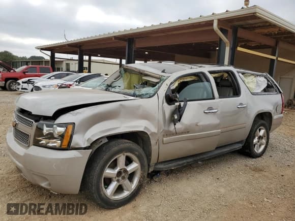 ✅ 2008 Chevrolet Suburban LTZ • VIN: 1GNFC16J48R118641 • Lot: 66723344. Wystawiony na Copart z przebiegiem 211 164 mil. Bezpłatny archiwum sprzedaży aukcyjnych z USA i szczegółowy raport historii pojazdu na DreamBid. Zdjęcie 1.