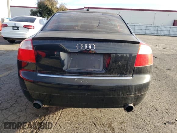 ✅ 2005 Audi A4 SE • VIN: WAULC68E45A108210 • Лот: 78733904. Опубликован ранее на Copart с пробегом 131 244 миль. Бесплатный доступ к архиву аукционных продаж из США и подробный отчёт об истории автомобиля на DreamBid. Изображение 6.