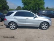 ✅ 2013 Mercedes-Benz M 350 • VIN: 4JGDA2EB0DA139061 • Lot: 42612162. Wystawiony na IAAI z przebiegiem 171 576 mil. Bezpłatny archiwum sprzedaży aukcyjnych z USA i szczegółowy raport historii pojazdu na DreamBid. Zdjęcie 13.