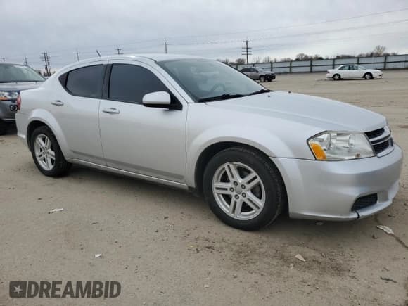 ✅ 2012 Dodge Avenger SXT • VIN: 1C3CDZCB2CN313839 • Lot: 44384125. Wystawiony na Copart z przebiegiem 134 849 mil. Bezpłatny archiwum sprzedaży aukcyjnych z USA i szczegółowy raport historii pojazdu na DreamBid. Zdjęcie 4.
