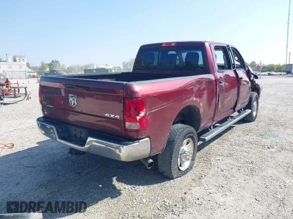 ✅ 2017 Ram 2500 Big Horn • VIN: 3C6UR5DL2HG671273 • Lot: 43244162. Listed on IAAI with 195,033 mi. Free auction sales archive from the USA and detailed vehicle history report at DreamBid. Image 4.