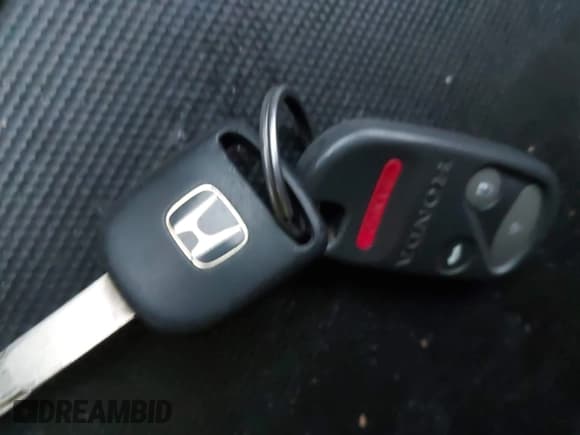 ✅ 2004 Honda CR-V EX • VIN: JHLRD78894C050711 • Lot: 43751727. Wystawiony na IAAI z przebiegiem 176 932 mil. Bezpłatny archiwum sprzedaży aukcyjnych z USA i szczegółowy raport historii pojazdu na DreamBid. Zdjęcie 11.