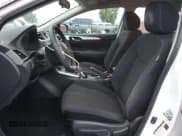 ✅ 2017 Nissan Sentra S • VIN: 3N1AB7AP0HY302489 • Лот: 93518185. Опубликован ранее на Copart с пробегом 77 218 миль. Бесплатный доступ к архиву аукционных продаж из США и подробный отчёт об истории автомобиля на DreamBid. Изображение 7.