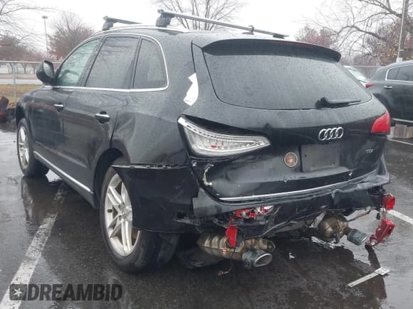 ✅ 2015 Audi Q5 Prestige • VIN: WA1VMAFP5FA057974 • Lot: 40917242. Wystawiony na IAAI z przebiegiem 100 696 mil. Bezpłatny archiwum sprzedaży aukcyjnych z USA i szczegółowy raport historii pojazdu na DreamBid. Zdjęcie 3.