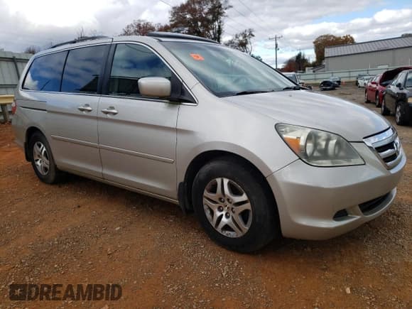 ✅ 2006 Honda Odyssey EX-L • VIN: 5FNRL38636B441446 • Lot: 92074175. Listed on Copart with 281,261 mi. Free auction sales archive from the USA and detailed vehicle history report at DreamBid. Image 4.