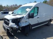 ✅ 2020 Ford Transit Cargo • VIN: 1FTBR2C86LKA40376 • Lot: 42083214. Wystawiony na IAAI z przebiegiem 122 844 mil. Bezpłatny archiwum sprzedaży aukcyjnych z USA i szczegółowy raport historii pojazdu na DreamBid. Zdjęcie 18.