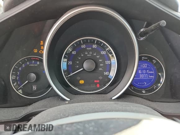 ✅ 2015 Honda Fit LX • VIN: 3HGGK5H51FM774934 • Лот: 90825115. Опубликован ранее на Copart с пробегом 161 315 миль. Бесплатный доступ к архиву аукционных продаж из США и подробный отчёт об истории автомобиля на DreamBid. Изображение 9.