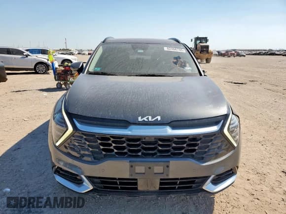 ✅ 2023 Kia Sportage SX-Prestige • VIN: 5XYK53AF5PG042716 • Lot: 82466745. Wystawiony na Copart z przebiegiem 82 250 mil. Bezpłatny archiwum sprzedaży aukcyjnych z USA i szczegółowy raport historii pojazdu na DreamBid. Zdjęcie 5.