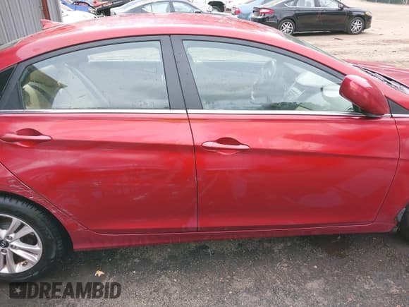 ✅ 2013 Hyundai Sonata GLS • VIN: 5NPEB4AC2DH801117 • Lot: 43522109. Listed on IAAI with 139,072 mi. Free auction sales archive from the USA and detailed vehicle history report at DreamBid. Image 13.