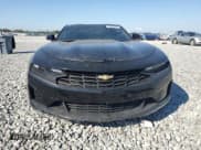 ✅ 2021 Chevrolet Camaro 1LS • VIN: 1G1FB1RX6M0142720 • Lot: 93659565. Listed on Copart with 39,715 mi. Free auction sales archive from the USA and detailed vehicle history report at DreamBid. Image 5.