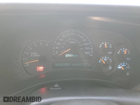 ✅ 2004 Chevrolet Suburban LS • VIN: 3GNFK16T74G252963 • Лот: 91876835. Опубликован ранее на Copart с пробегом 142 543 миль. Бесплатный доступ к архиву аукционных продаж из США и подробный отчёт об истории автомобиля на DreamBid. Изображение 9.