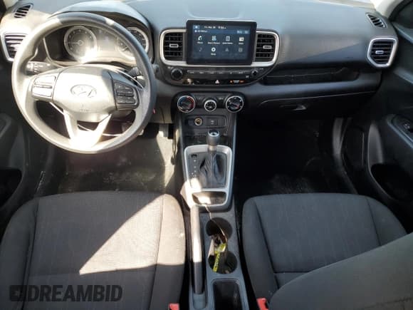 ✅ 2021 Hyundai Venue SE • VIN: KMHRB8A31MU089323 • Lot: 49522935. Listed on Copart with 85,321 mi. Free auction sales archive from the USA and detailed vehicle history report at DreamBid. Image 8.