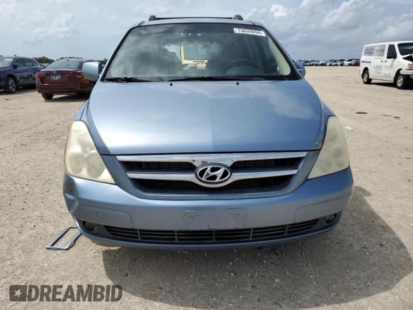 ✅ 2008 Hyundai Entourage GLS • VIN: KNDMC233986045053 • Лот: 73639094. Опубликован ранее на Copart с пробегом 168 228 миль. Бесплатный доступ к архиву аукционных продаж из США и подробный отчёт об истории автомобиля на DreamBid. Изображение 5.