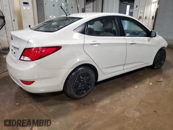 ✅ 2016 Hyundai Accent SE • VIN: KMHCT4AE5GU118856 • Лот: 39300284. Опубликован ранее на Copart с пробегом 115 134 миль. Бесплатный доступ к архиву аукционных продаж из США и подробный отчёт об истории автомобиля на DreamBid. Изображение 3.