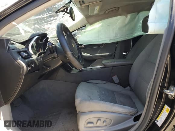 ✅ 2016 Chevrolet Impala LS • VIN: 1G11Z5SA4GU153781 • Лот: 61080814. Опубликован ранее на Copart с пробегом 110 357 миль. Бесплатный доступ к архиву аукционных продаж из США и подробный отчёт об истории автомобиля на DreamBid. Изображение 7.