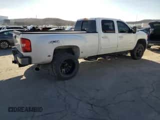 2011 Chevrolet Silverado 3500HD DRW LTZ с VIN 1GC4K1C80BF199473, выставлен на аукционе Copart как лот 85479404 с пробегом 175 576 миль миль и Списание • Salvage title. История ставок и продаж доступна на DreamBid. Изображение 3.