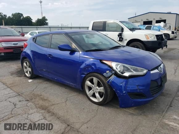 ✅ 2013 Hyundai Veloster w/Gray Int • VIN: KMHTC6AD3DU138845 • Лот: 68893204. Опубликован ранее на Copart с пробегом 188 216 миль. Бесплатный доступ к архиву аукционных продаж из США и подробный отчёт об истории автомобиля на DreamBid. Изображение 4.