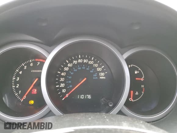 ✅ 2006 Suzuki Grand Vitara Premium • VIN: JS3TE943764102101 • Лот: 53195475. Опубликован ранее на Copart с пробегом 110 176 миль. Бесплатный доступ к архиву аукционных продаж из США и подробный отчёт об истории автомобиля на DreamBid. Изображение 9.