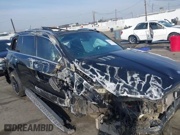 ✅ 2014 Mercedes-Benz GL 63 AMG • VIN: 4JGDF7EE2EA404427 • Lot: 41439218. Listed on IAAI with Not provided. Free auction sales archive from the USA and detailed vehicle history report at DreamBid. Image 6.