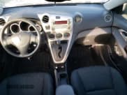 ✅ 2009 Pontiac Vibe 1SA • VIN: 5Y2SP67859Z444308 • Lot: 89928665. Wystawiony na Copart z przebiegiem 159 120 mil. Bezpłatny archiwum sprzedaży aukcyjnych z USA i szczegółowy raport historii pojazdu na DreamBid. Zdjęcie 8.