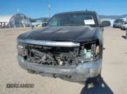 ✅ 2019 Chevrolet Silverado 1500 LT • VIN: 2GCVKPEC2K1198132 • Lot: 43262419. Wystawiony na IAAI z przebiegiem 128 687 mil. Bezpłatny archiwum sprzedaży aukcyjnych z USA i szczegółowy raport historii pojazdu na DreamBid. Zdjęcie 6.