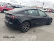 ✅ 2022 Tesla Model 3 Long Range • VIN: 5YJ3E1EB8NF147304 • Lot: 53583965. Wystawiony na Copart z przebiegiem 67 390 mil. Bezpłatny archiwum sprzedaży aukcyjnych z USA i szczegółowy raport historii pojazdu na DreamBid. Zdjęcie 3.