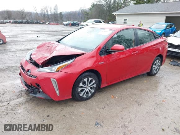 ✅ 2020 Toyota Prius LE • VIN: JTDL9RFU5L3018496 • Lot: 43782967. Listed on IAAI with 100,146 mi. Free auction sales archive from the USA and detailed vehicle history report at DreamBid. Image 20.