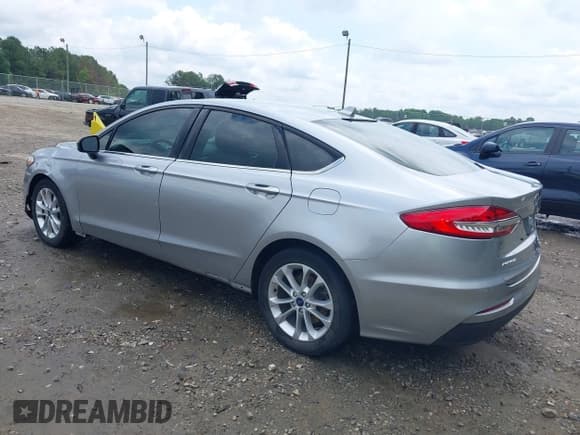 ✅ 2020 Ford Fusion SE • VIN: 3FA6P0HD5LR262877 • Lot: 42243525. Wystawiony na IAAI z przebiegiem 53 071 mil. Bezpłatny archiwum sprzedaży aukcyjnych z USA i szczegółowy raport historii pojazdu na DreamBid. Zdjęcie 3.