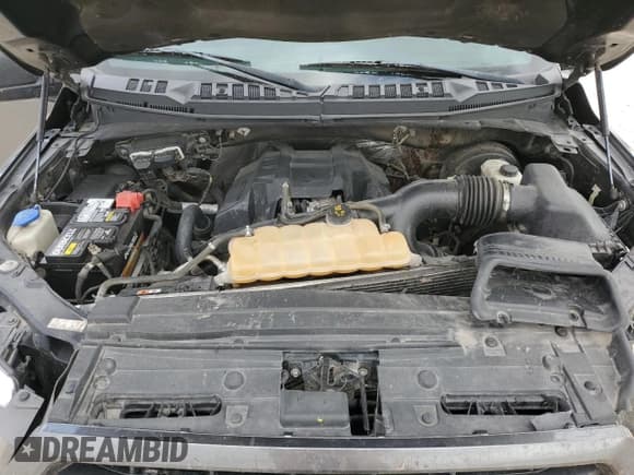 ✅ 2016 Ford F-150 XL • VIN: 1FTEW1CP3GKF81284 • Лот: 86723965. Опубликован ранее на Copart с пробегом 92 288 миль. Бесплатный доступ к архиву аукционных продаж из США и подробный отчёт об истории автомобиля на DreamBid. Изображение 11.