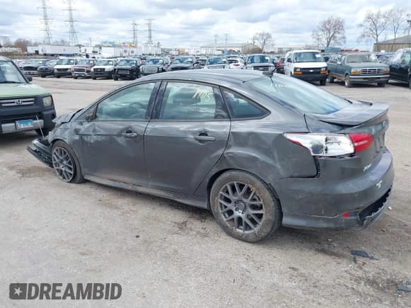 ✅ 2015 Ford Focus SE • VIN: 1FADP3F24FL286486 • Lot: 42041105. Listed on IAAI with 160,217 mi. Free auction sales archive from the USA and detailed vehicle history report at DreamBid. Image 3.