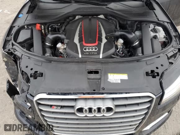 ✅ 2015 Audi S8 • VIN: WAUK2AFD2FN021685 • Lot: 88078355. Listed on Copart with Not provided. Free auction sales archive from the USA and detailed vehicle history report at DreamBid. Image 11.