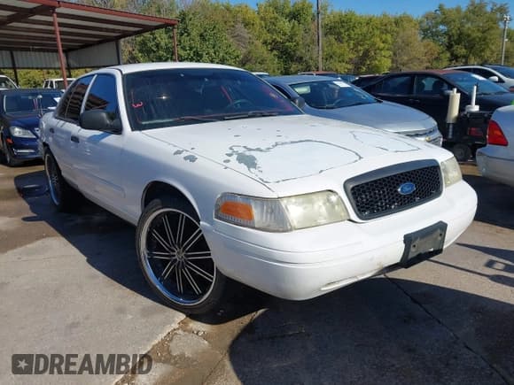 ✅ 2005 Ford Police Interceptor • VIN: 2FAHP71W95X171614 • Лот: 43618752. Опубликован ранее на IAAI с пробегом 114 392 миль. Бесплатный доступ к архиву аукционных продаж из США и подробный отчёт об истории автомобиля на DreamBid. Изображение 1.