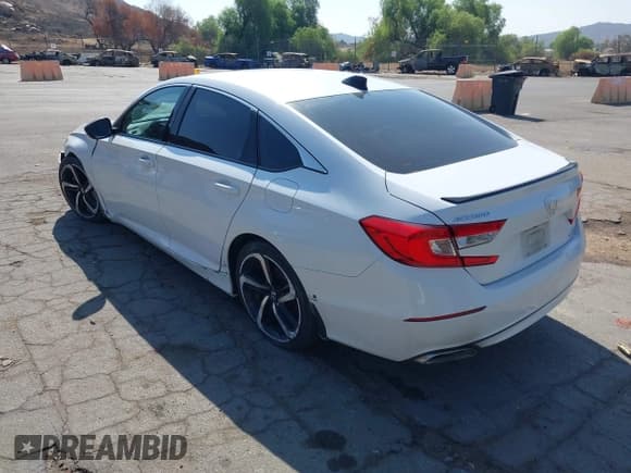 ✅ 2021 Honda Accord Sport • VIN: 1HGCV2F38MA020090 • Lot: 43326720. Listed on IAAI with 62,910 mi. Free auction sales archive from the USA and detailed vehicle history report at DreamBid. Image 3.