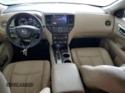 ✅ 2016 Nissan Pathfinder Platinum • VIN: 5N1AR2MN9GC605098 • Lot: 92939475. Listed on Copart with 82,688 mi. Free auction sales archive from the USA and detailed vehicle history report at DreamBid. Image 8.