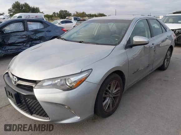 2016 Toyota Camry SE with VIN 4T1BF1FKXGU571077, listed as a IAAI auction lot 43491517 with 196,440 mi miles and . Bid and sale history available at DreamBid. Image 20.