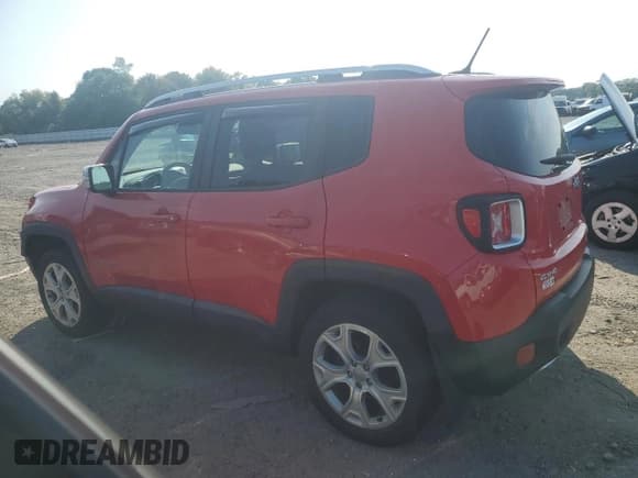 ✅ 2016 Jeep Renegade Limited • VIN: ZACCJBDT9GPD04801 • Лот: 69111125. Опубликован ранее на Copart с пробегом 100 123 миль. Бесплатный доступ к архиву аукционных продаж из США и подробный отчёт об истории автомобиля на DreamBid. Изображение 2.