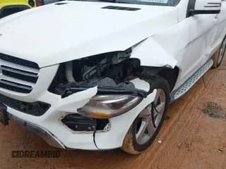 ✅ 2016 Mercedes-Benz GLE 350 • VIN: 4JGDA5HB1GA753120 • Lot: 43552485. Wystawiony na IAAI z przebiegiem 97 127 mil. Bezpłatny archiwum sprzedaży aukcyjnych z USA i szczegółowy raport historii pojazdu na DreamBid. Zdjęcie 6.