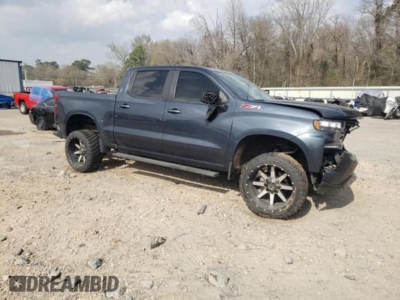 ✅ 2022 Chevrolet Silverado 1500 RST • VIN: 1GCUYEET0NZ201507 • Lot: 48999085. Listed on Copart with 60,009 mi. Free auction sales archive from the USA and detailed vehicle history report at DreamBid. Image 4.