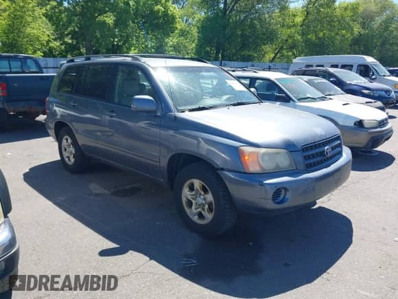 2002 Toyota Highlander with VIN JTEGD21A920041599, listed as a IAAI auction lot 42453160 with 215,398 mi miles and . Bid and sale history available at DreamBid. Image 1.