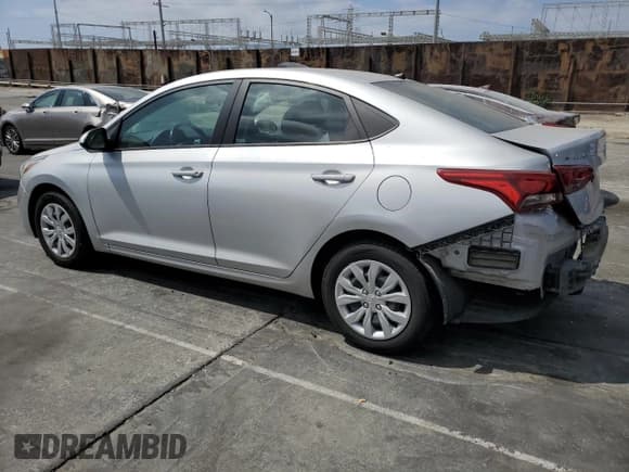 ✅ 2021 Hyundai Accent SE • VIN: 3KPC24A60ME144405 • Лот: 71072194. Опубликован ранее на Copart с пробегом 75 789 миль. Бесплатный доступ к архиву аукционных продаж из США и подробный отчёт об истории автомобиля на DreamBid. Изображение 2.