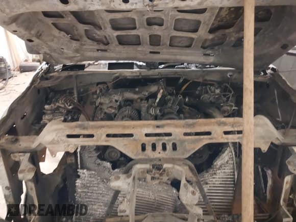 ✅ 2011 Chevrolet Silverado 2500HD LTZ • VIN: 1GC1KYC85BF157375 • Лот: 41343324. Опубликован ранее на IAAI с пробегом Не указан. Бесплатный доступ к архиву аукционных продаж из США и подробный отчёт об истории автомобиля на DreamBid. Изображение 10.