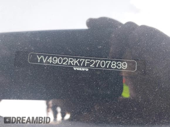 ✅ 2015 Volvo XC60 T6 • VIN: YV4902RK7F2707839 • Lot: 42662324. Wystawiony na IAAI z przebiegiem 78 877 mil. Bezpłatny archiwum sprzedaży aukcyjnych z USA i szczegółowy raport historii pojazdu na DreamBid. Zdjęcie 17.